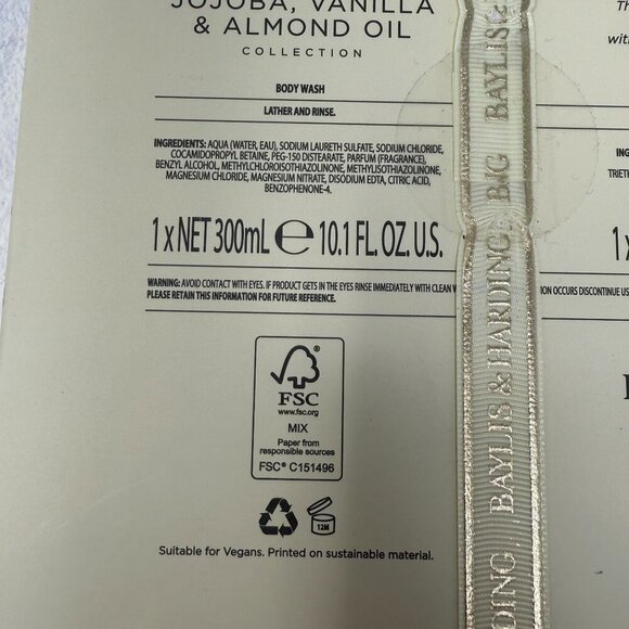 Baylis & Harding Jojoba Vanilla & Almond Oil Body Wash & Lotion Gift Set - Picture 3 of 5